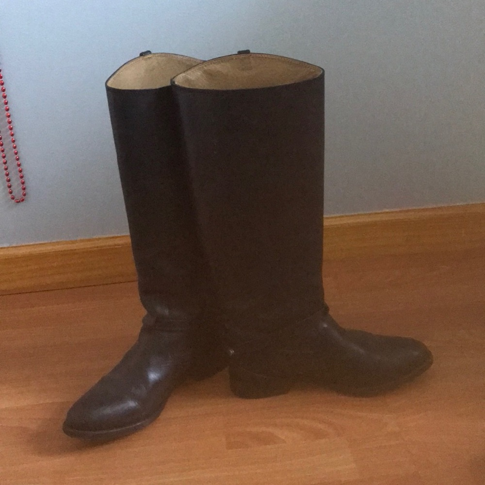 Gently used Frye boots